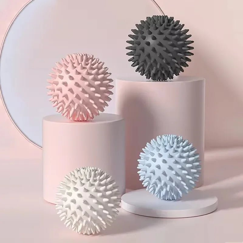 Massage USA Ball Myofascial Release Ball Massager Spiky Roller for Deep Tissue Trigger Point Muscle Recovery Myofascial Pain Relief - Ammpoure