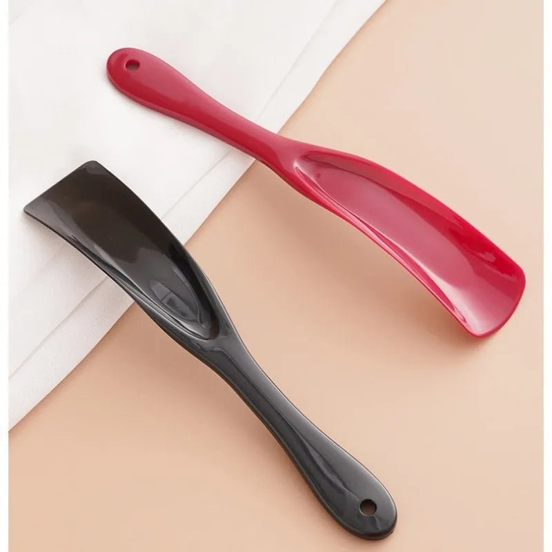 2PCS Unisex Long-Handle Shoe Horns USA Portable Plastic Shoe Helpers Non-Slip Easy-Wear Tools for Travel & Daily Use - Ammpoure