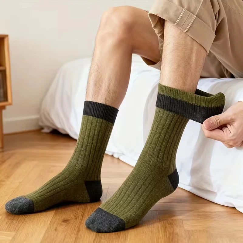 3 Pairs Men’s Four-Season Solid Color Socks USA Breathable Sweat-Absorbing Mid-Calf Sports & Business Socks