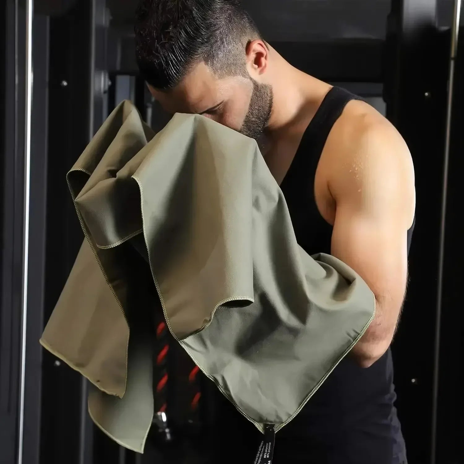 Quick-Dry Microfiber USA Towel - Ultra Absorbent, Compact & Sandproof for Gym, Beach, Travel & Swimming, Lightweight Sports Towel