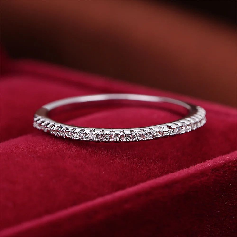 Luxury Crystal White Zircon Wedding Band Canada Thin Silver Color Ring for Women Simple Fashion Engagement Promise Stackable Jewelry