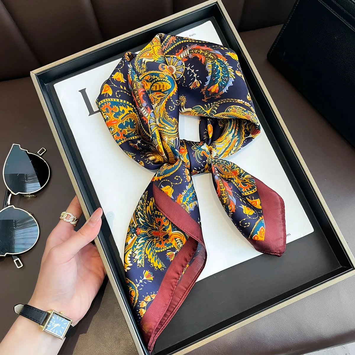 Luxury Design Print Silk Square Scarf Canada Women Soft Satin Horse Hairband Neckerchief Office Hijab Headband Foulard Bag Ribbon Gift