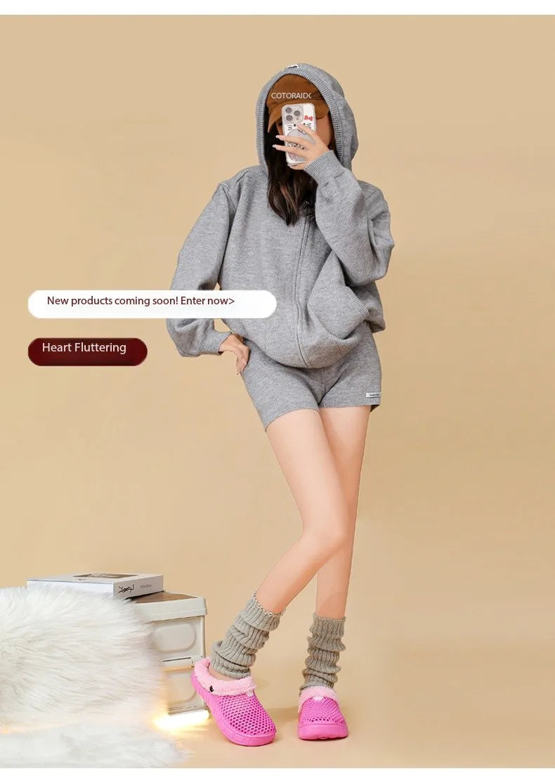 Winter Couple Fuzzy Slippers USA Women & Men Warm Fur-Lined Mule House Shoes for Indoor & Outdoor Use, Cozy Non-Slip Soft Slippers