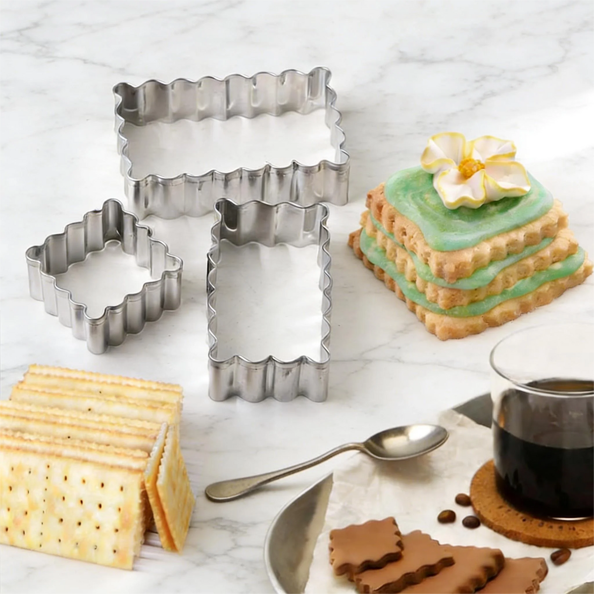 6PCS Cookie Cutter Set USA Food-Grade Stainless Steel Scalloped Square & Rectangle Shapes, Sandwich & Fondant Molds for Home Baking