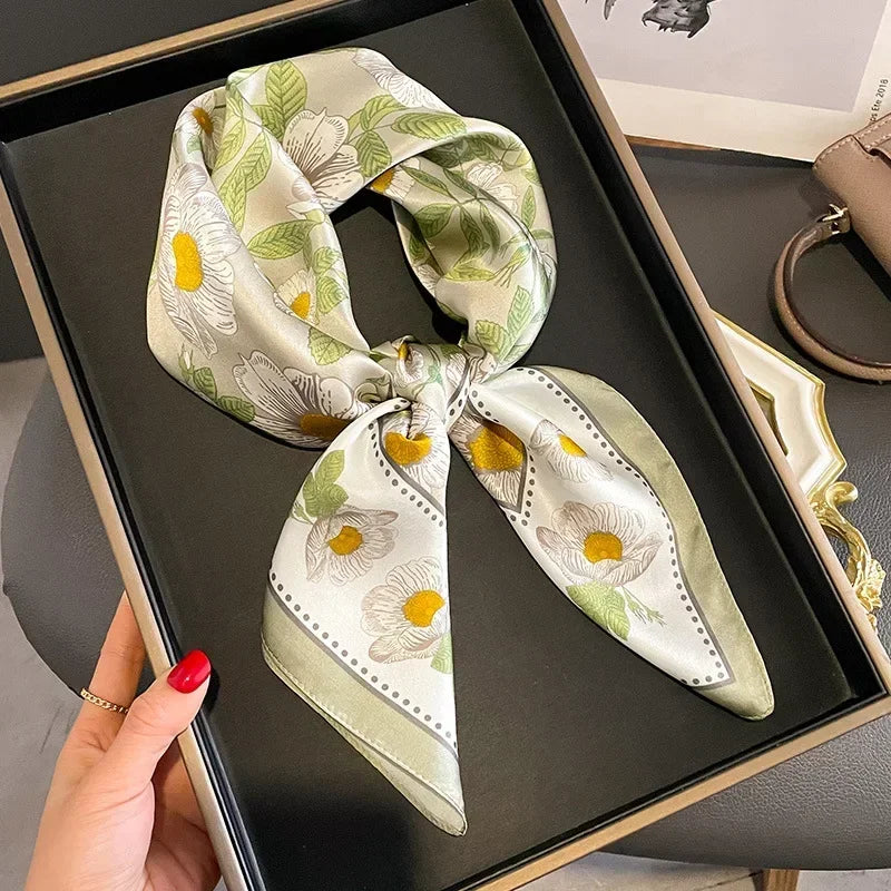 Luxury Design Print Silk Square Scarf Canada Women Soft Satin Horse Hairband Neckerchief Office Hijab Headband Foulard Bag Ribbon Gift