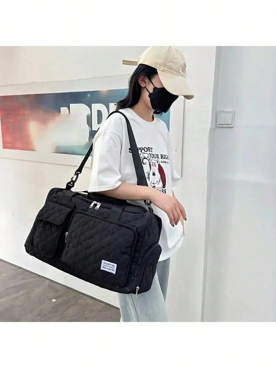 Women’s Large-Capacity Duffel Bag USA with Shoe Compartment, Waterproof Expandable Gym & Travel Bag