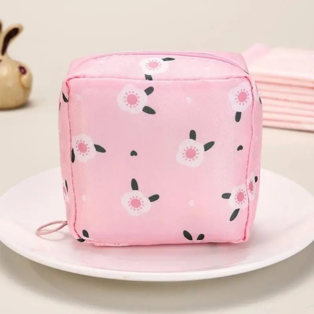 Cartoon Pattern Sanitary Napkin USA Bag Women Sanitary Napkin Tampon Storage Bag Portable Waterproof Multifunction Organizer Pouch - Ammpoure