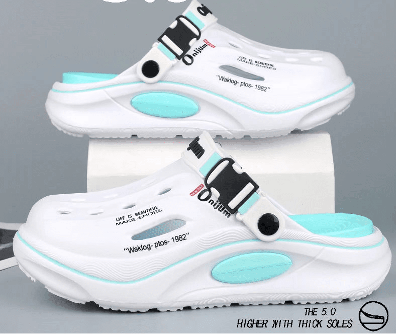 New Classic Summer Clogs Slipper Breathable Garden Shoes EVA Outdoor Comforty Beach Slides Home Sandals Antiskid Slippers - Ammpoure