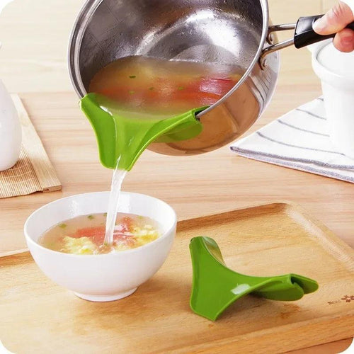 Spout Funnel for Pots Pans and Bowls and Jars Kitchen Gadget Tools Creative Silicone Liquid Funnel Anti-spill Slip On Pour Soup - Ammpoure Wellbeing 🇬🇧