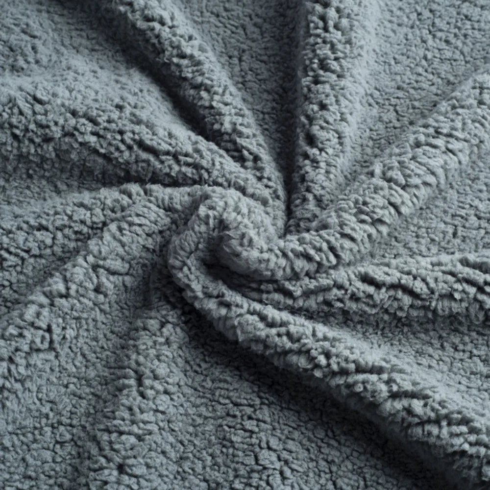 Waterproof Pet Blanket USA Urine-Proof Flannel Sherpa Reversible Dog & Cat Throw Mat, Thick Soft Warm Washable Sofa & Couch Protector - Ammpoure