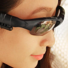 Load image into Gallery viewer, Smart Cycling Sunglasses with Bluetooth Earphone / Headphone and Microphone - Ammpoure London
